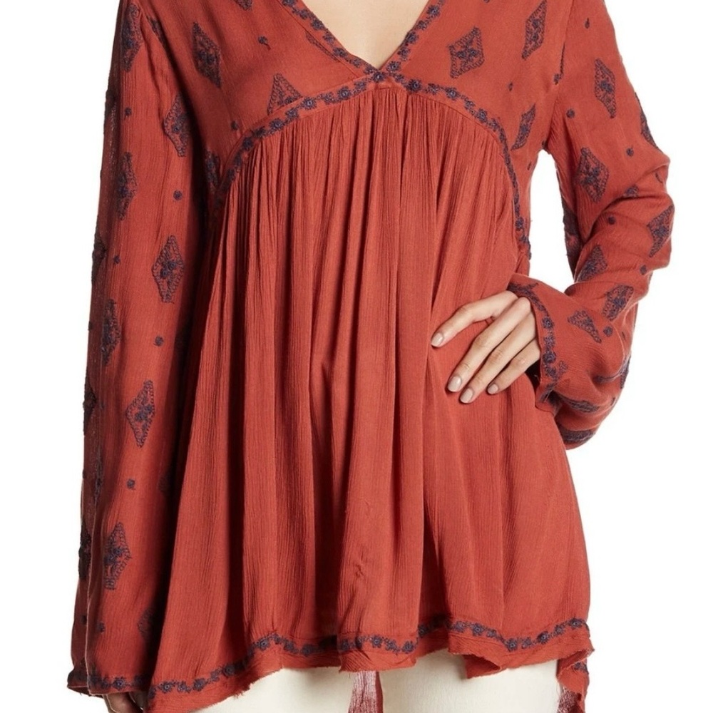 Free People Terracotta Embroidered Tunic  with bell sleeves size XS